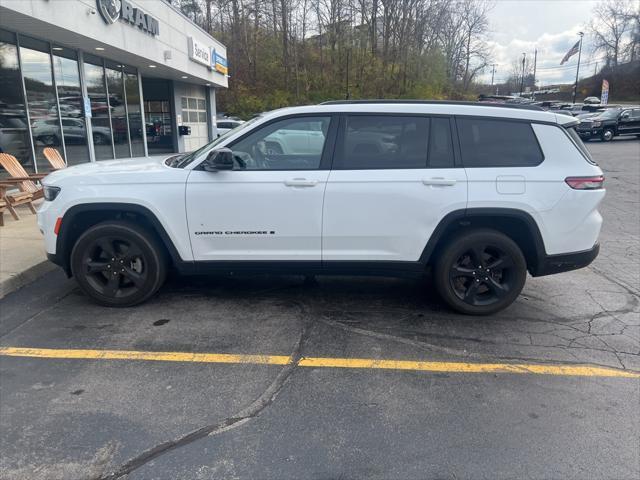 used 2022 Jeep Grand Cherokee L car, priced at $28,590