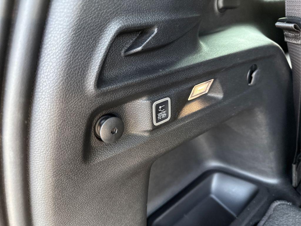 used 2021 Jeep Grand Cherokee L car, priced at $32,900