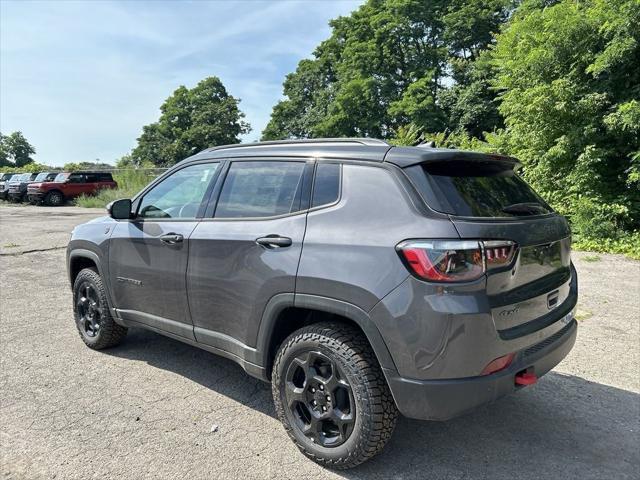 new 2024 Jeep Compass car, priced at $33,499