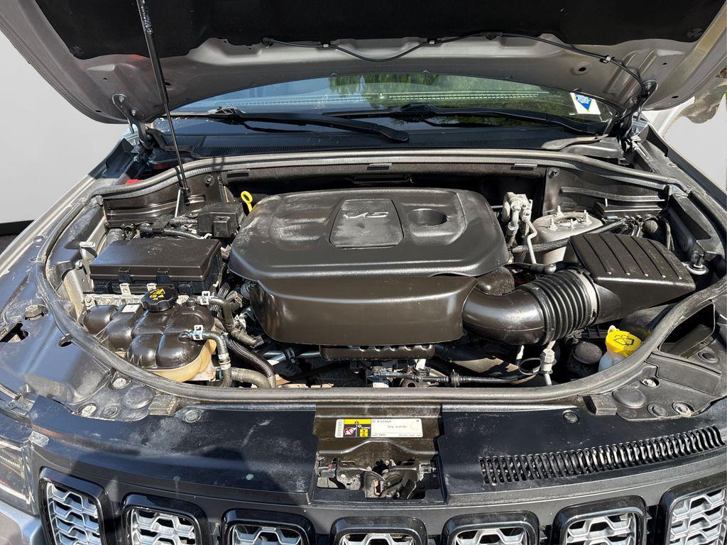 used 2020 Jeep Grand Cherokee car, priced at $25,900