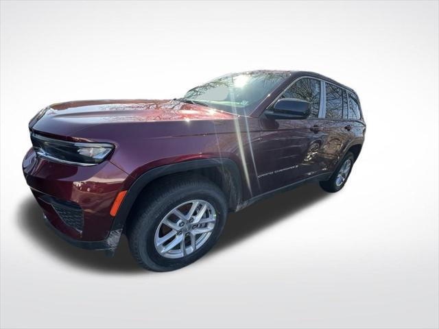 new 2025 Jeep Grand Cherokee car, priced at $40,151