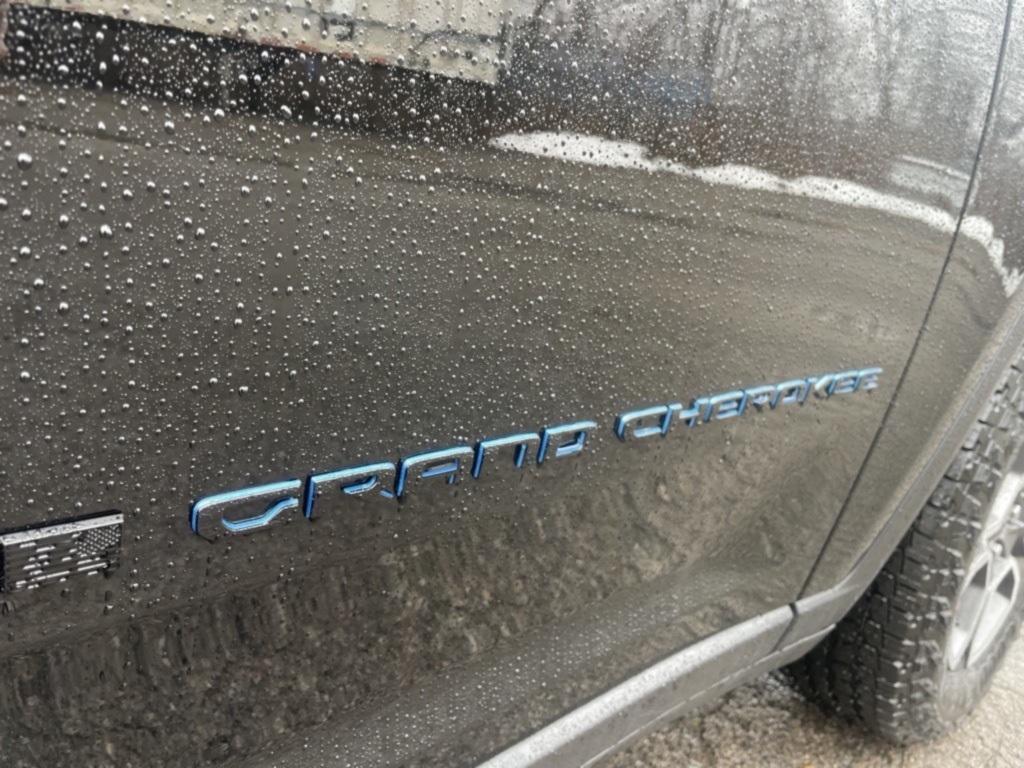 new 2024 Jeep Grand Cherokee 4xe car, priced at $54,999