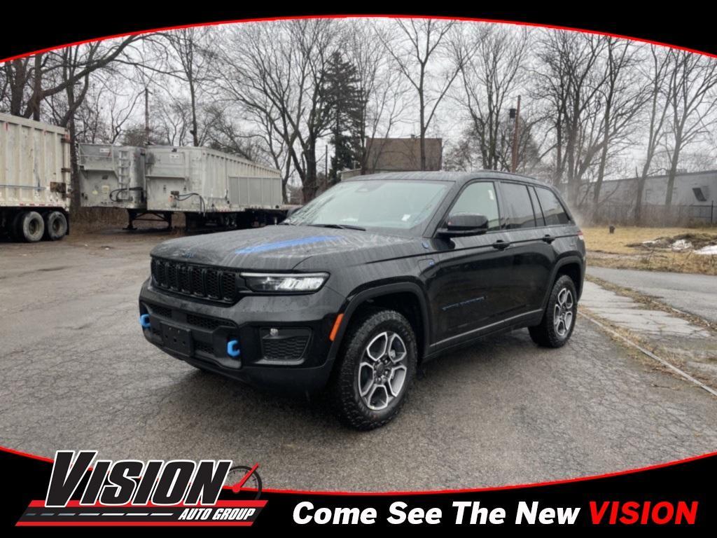 new 2024 Jeep Grand Cherokee 4xe car, priced at $54,999