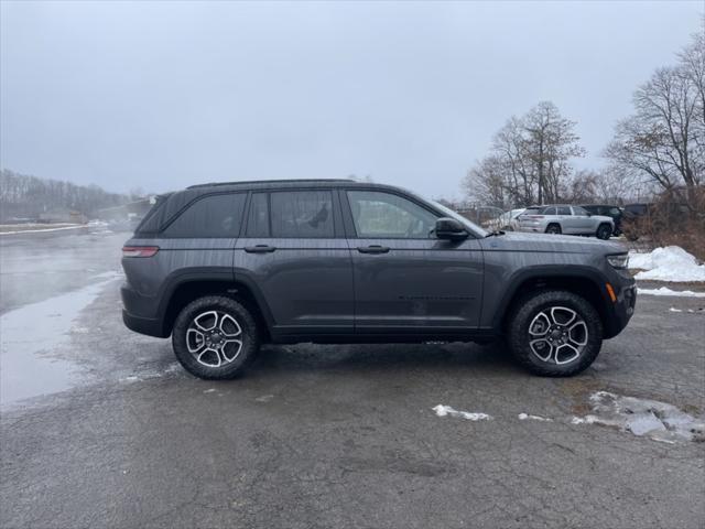 new 2024 Jeep Grand Cherokee 4xe car, priced at $60,999