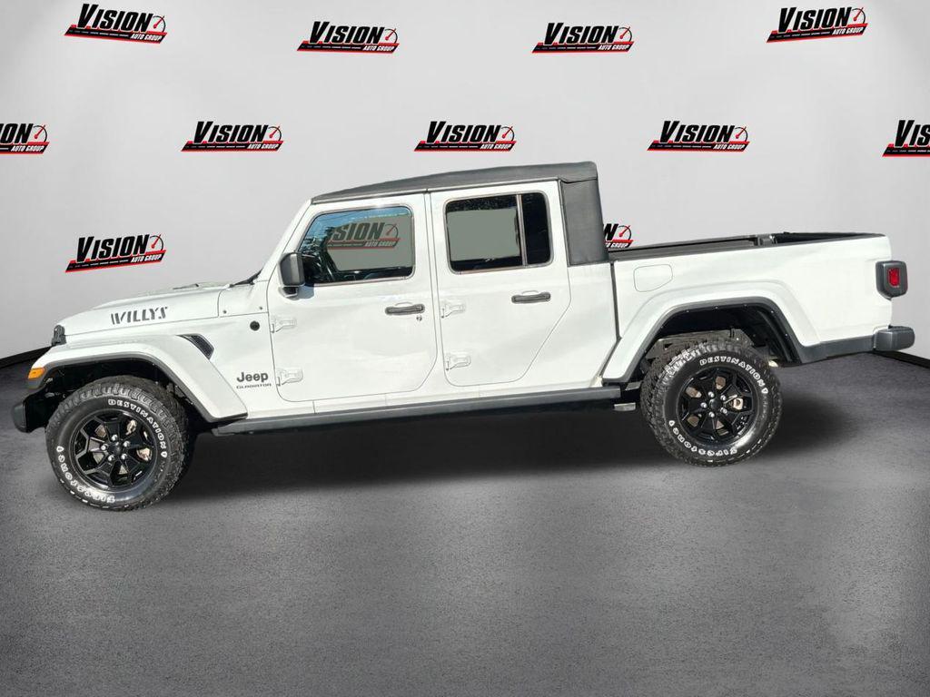 used 2021 Jeep Gladiator car, priced at $33,300