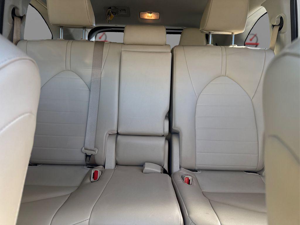 used 2022 Toyota Highlander car, priced at $30,979