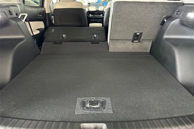 new 2025 Honda Prologue car, priced at $52,305
