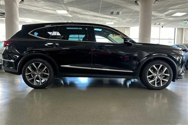 used 2022 Acura MDX car, priced at $36,850