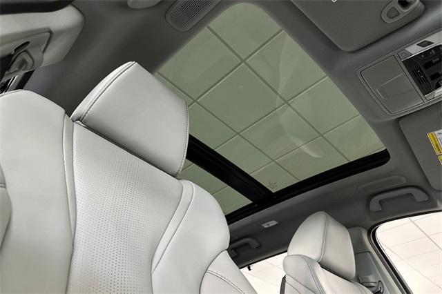 new 2025 Acura MDX car, priced at $60,150