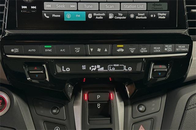 new 2025 Honda Odyssey car, priced at $45,510