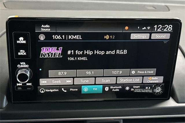 new 2025 Honda Pilot car, priced at $55,760