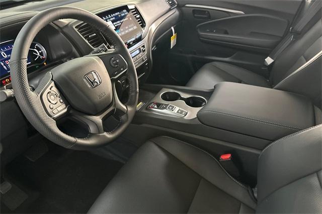 new 2025 Honda Passport car, priced at $44,250