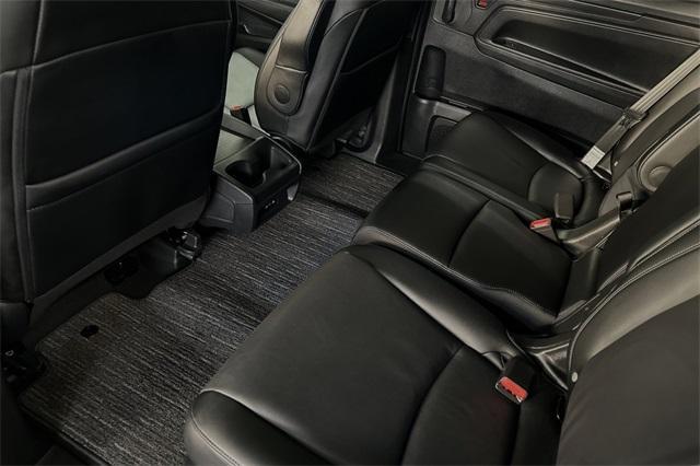 new 2025 Honda Odyssey car, priced at $44,720