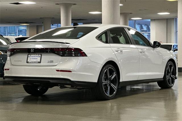 new 2025 Honda Accord Hybrid car, priced at $35,205