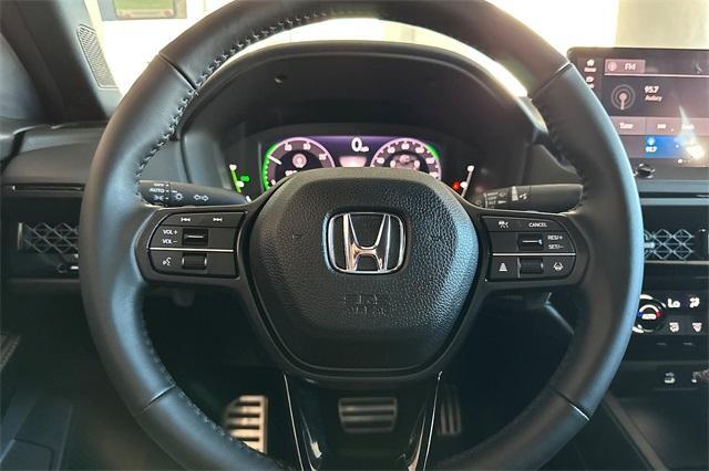 new 2024 Honda Accord Hybrid car