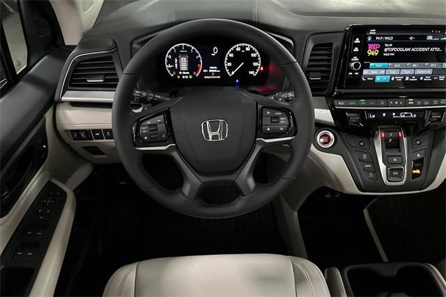 new 2025 Honda Odyssey car, priced at $44,125