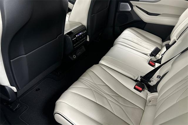 new 2026 Acura MDX car, priced at $70,850