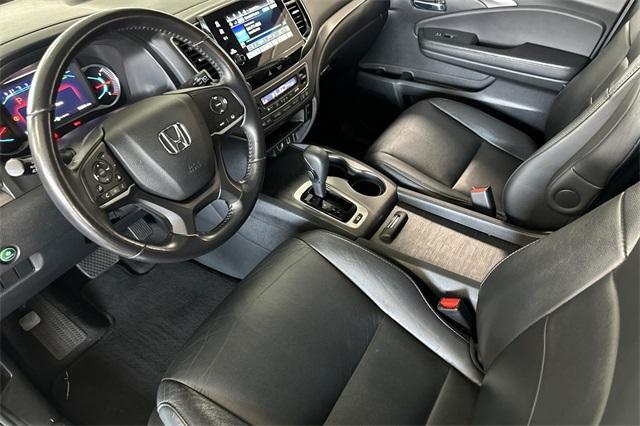 used 2020 Honda Pilot car, priced at $27,300