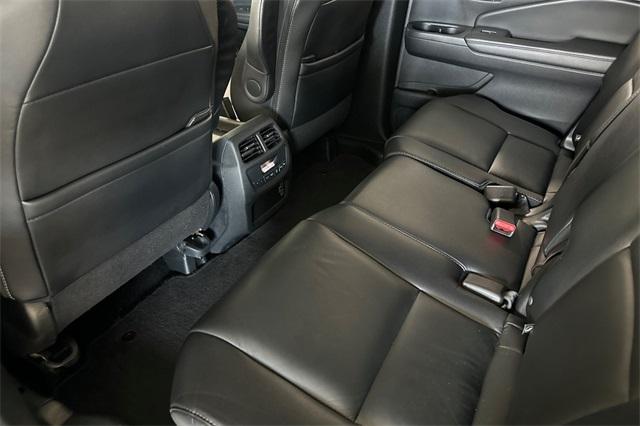 used 2020 Honda Pilot car, priced at $27,300