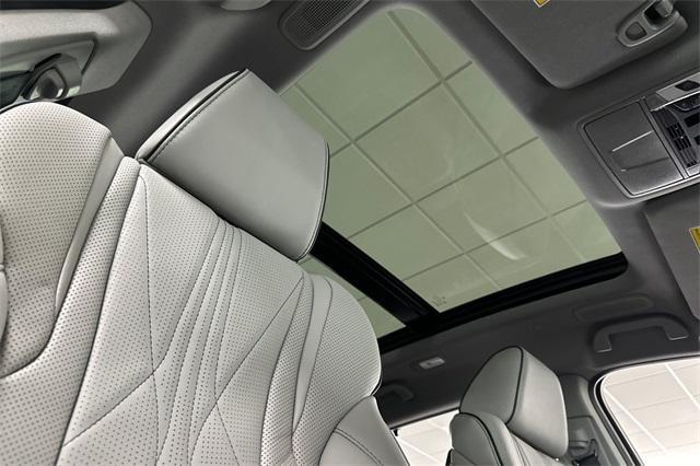 new 2026 Acura MDX car, priced at $68,250