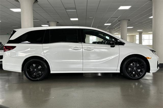 new 2026 Honda Odyssey car, priced at $45,845