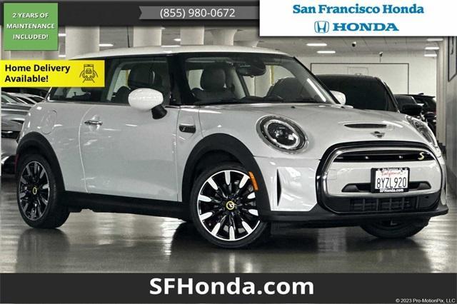 used 2022 MINI SE Hardtop car, priced at $23,932