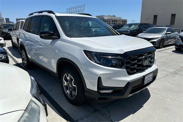 used 2022 Honda Passport car, priced at $32,499