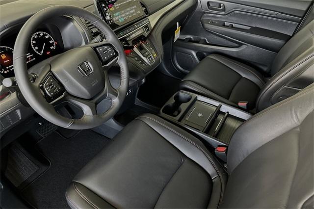 new 2025 Honda Odyssey car, priced at $45,275
