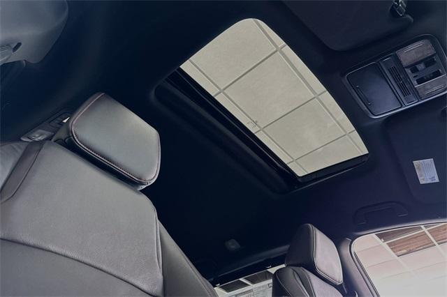 new 2025 Honda Odyssey car, priced at $45,275