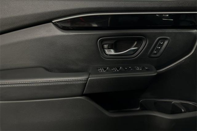 new 2025 Honda Pilot car, priced at $47,550