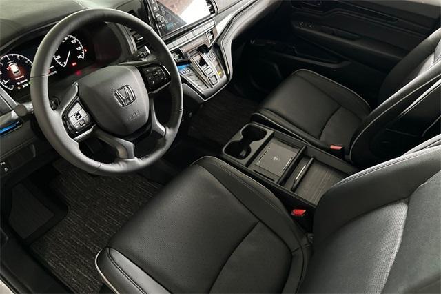 new 2026 Honda Odyssey car, priced at $53,190