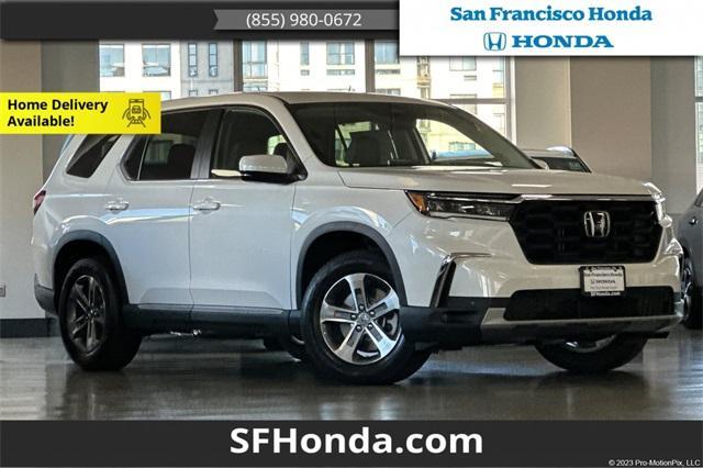 new 2025 Honda Pilot car, priced at $45,405