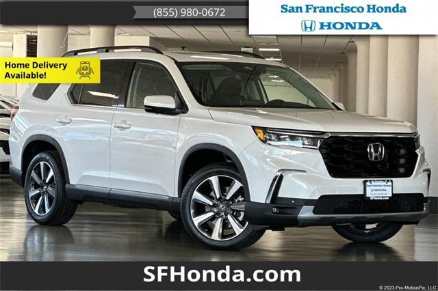 new 2025 Honda Pilot car, priced at $56,705
