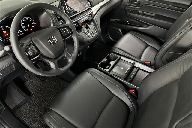 new 2026 Honda Odyssey car, priced at $44,290