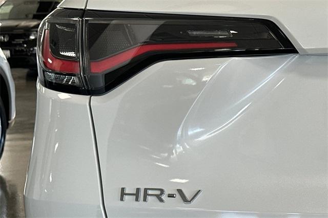 new 2025 Honda HR-V car