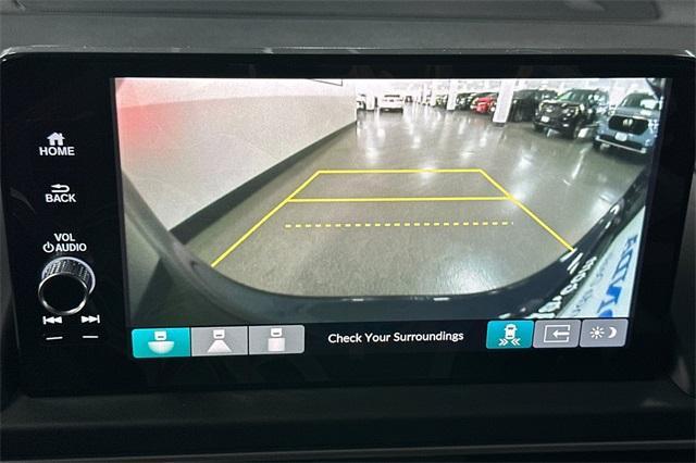 new 2025 Honda Pilot car, priced at $47,095