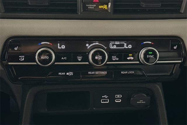 new 2025 Honda Pilot car, priced at $47,095