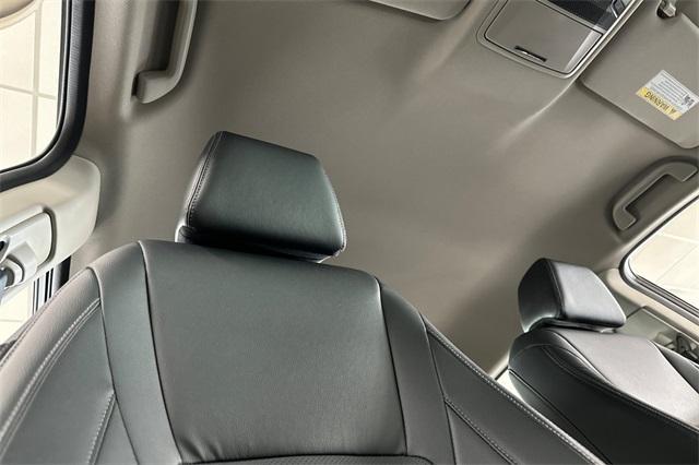 used 2020 Honda Clarity Plug-In Hybrid car, priced at $22,490