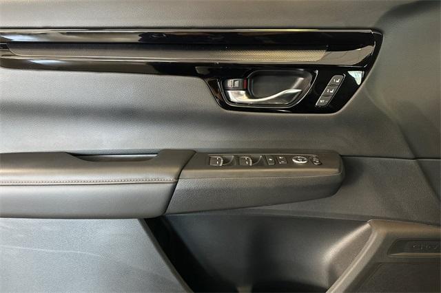 new 2026 Honda CR-V Hybrid car, priced at $44,155
