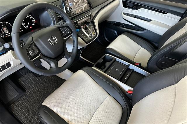 new 2026 Honda Odyssey car, priced at $53,190