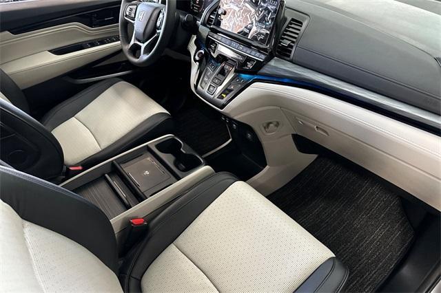 new 2026 Honda Odyssey car, priced at $53,190