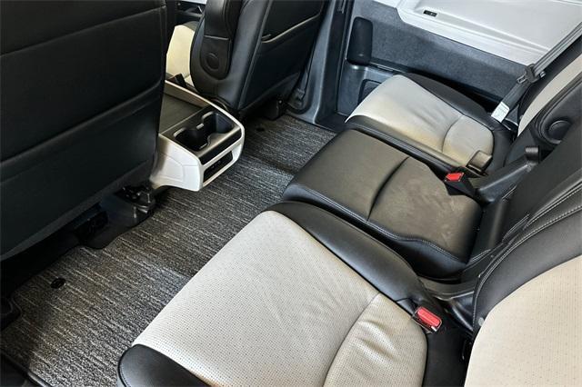 new 2026 Honda Odyssey car, priced at $53,190
