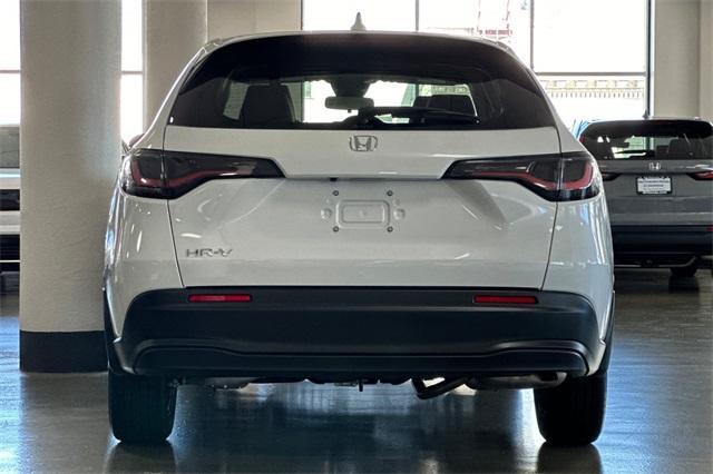 new 2026 Honda HR-V car