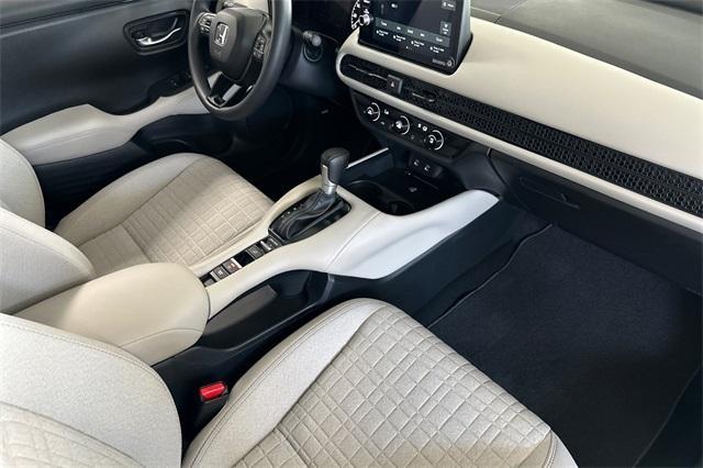 new 2026 Honda HR-V car