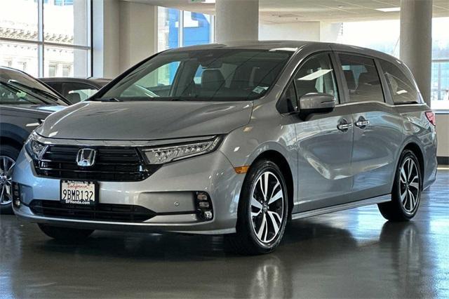 used 2023 Honda Odyssey car, priced at $39,991