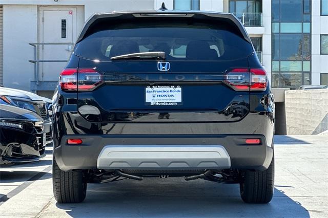 new 2025 Honda Pilot car, priced at $44,995