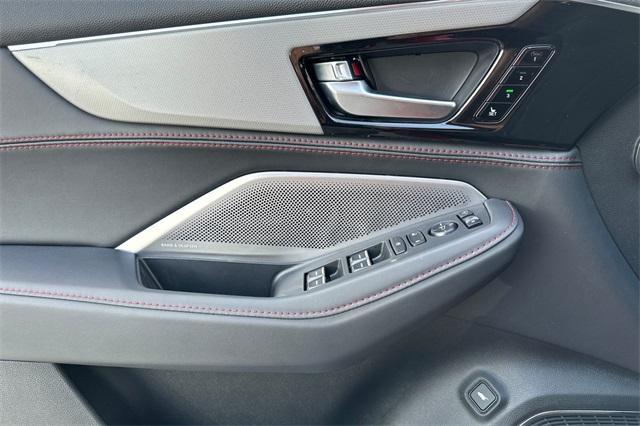 new 2025 Acura MDX car, priced at $70,250