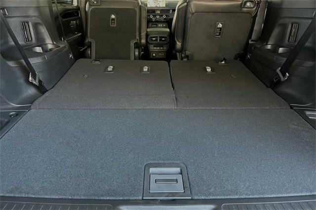 new 2025 Honda Pilot car, priced at $50,850