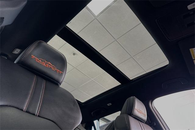 new 2025 Honda Pilot car, priced at $51,350