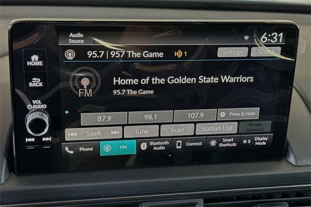 new 2025 Honda Pilot car, priced at $51,350